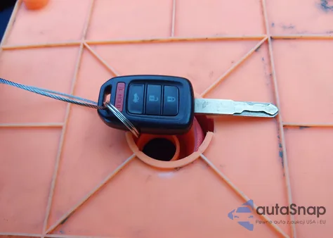 2016 Honda Civic Lx z USA, uszkodzony, nr VIN 19XFC2F57GE220091